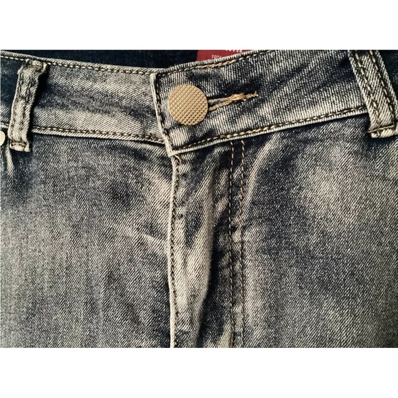 Ling Collection Women’s Blue Jeans Medium Rise Pre-Washed 5 Pockets Size 13/14 - Picture 13 of 15